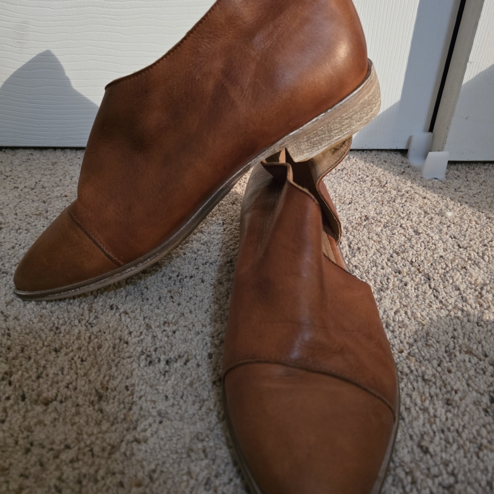 Free People Brown Ankle Boots Classic Leather Design